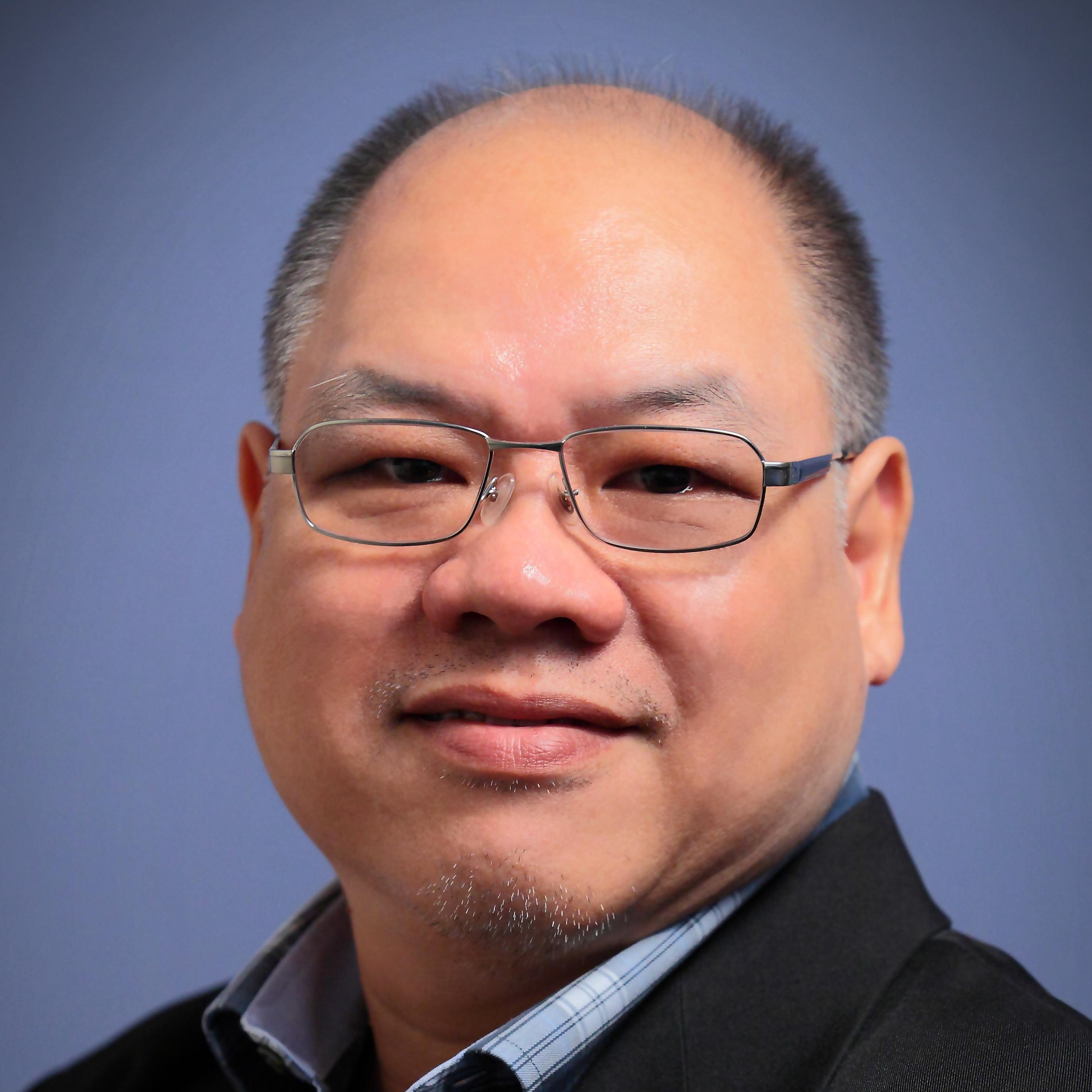 Chanvit Leelayuwat